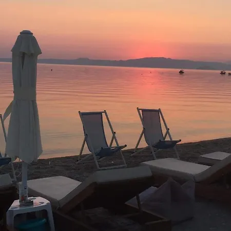 شقة Polistilo Spiti