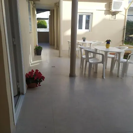 شقة Polistilo Spiti بوليخرونو