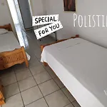 Polistilo Spiti Apartament *