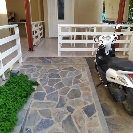 Polistilo Spiti 公寓 波利克罗诺